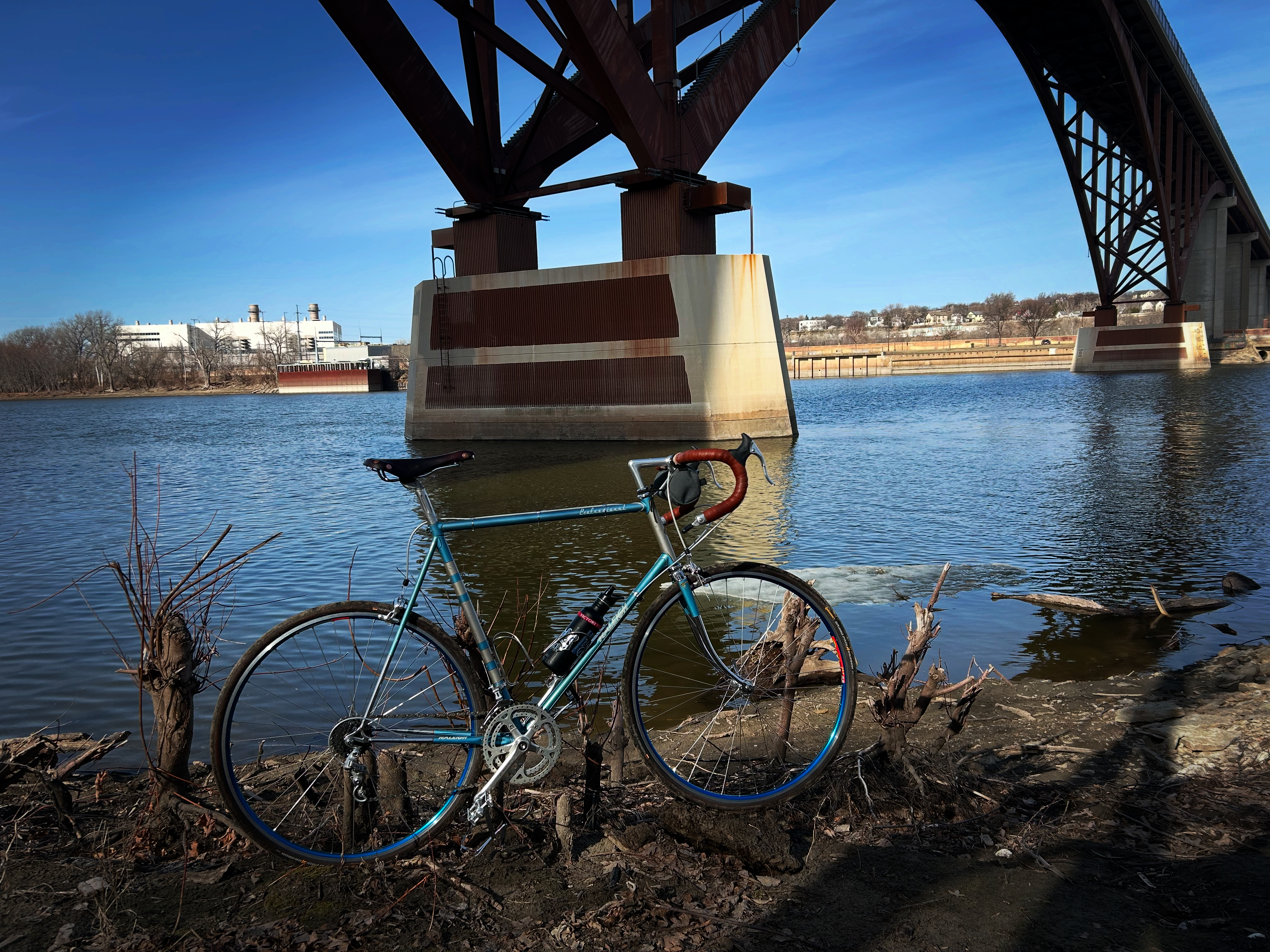 Raleigh under the High Bridge