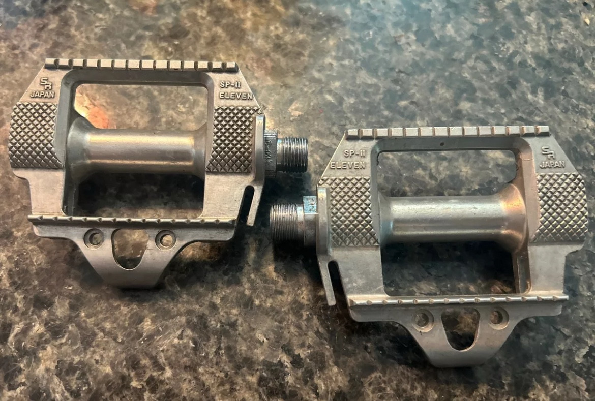 SR SP-11 touring pedals